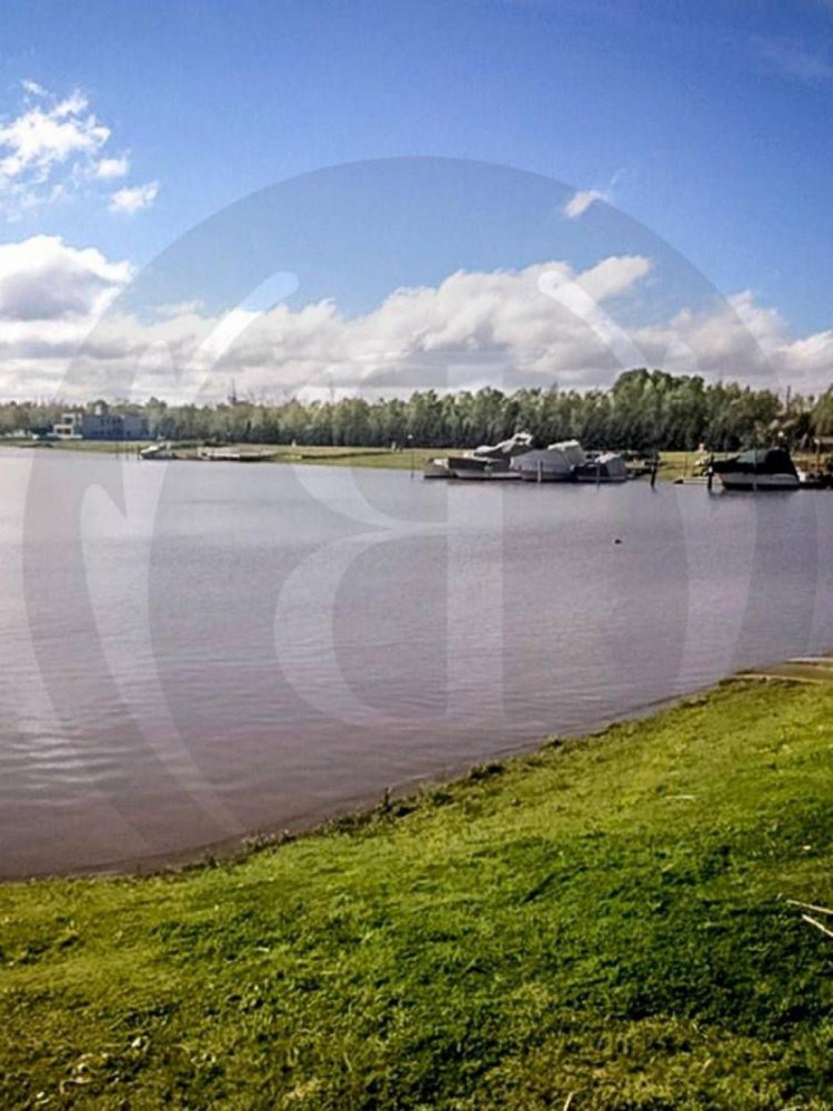 Grundstück in Tigre, Argentina, Nr. 38268