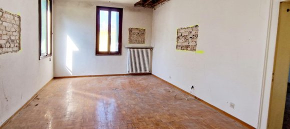 7 rooms House in Padua, Italy No. 166506 12