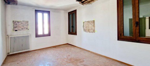 7 rooms House in Padua, Italy No. 166506 13