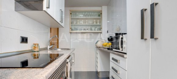 2 Schlafzimmer Wohnung in Cornella De Llobregat, Spain, Nr. 174354 2