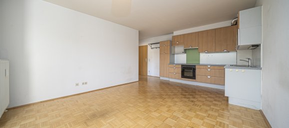 2غرفة شقة في Innsbruck-Stadt, Austria رقم 255208 3