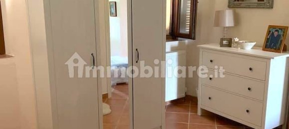 3 Schlafzimmer Haus in Penna San Giovanni, Italy, Nr. 64017 14