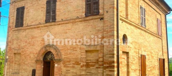 3 Schlafzimmer Haus in Penna San Giovanni, Italy, Nr. 64017 27