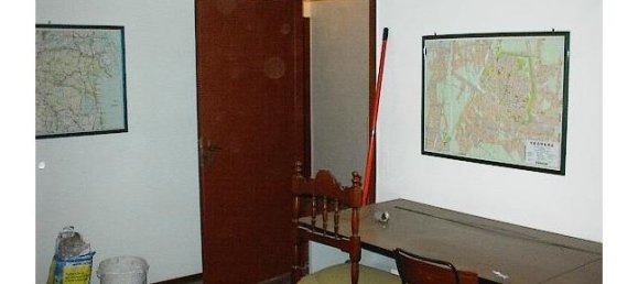 2 bedrooms House in Ferrara, Italy No. 252647 6