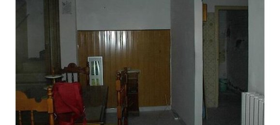 2 bedrooms House in Ferrara, Italy No. 252647 2