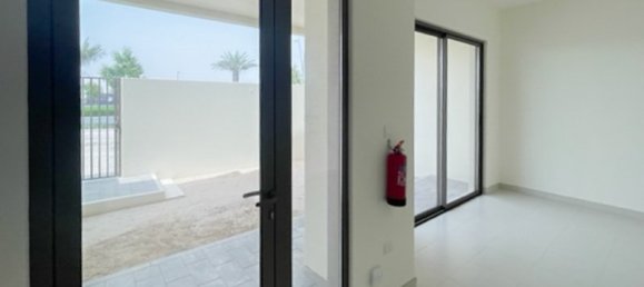4 bedrooms Townhouse in Dubai South (Dubai World Central), UAE No. 4432 6