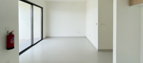 4 bedrooms Townhouse in Dubai South (Dubai World Central), UAE No. 4432 7