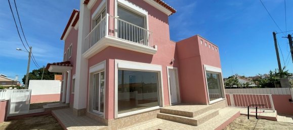 4 bedrooms House in Almada, Portugal No. 141900 30