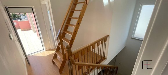 4 bedrooms House in Almada, Portugal No. 141900 8