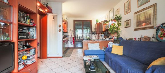 3 rooms Apartment in Monterenzio, Italy No. 143292 4