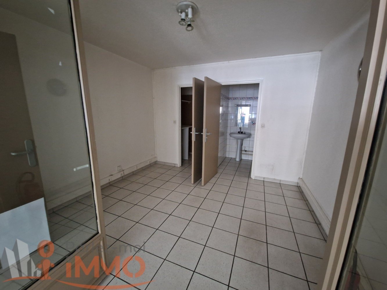 1 bedroom Apartment in Saint-Chamond, France No. 205959