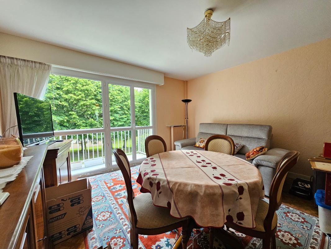 2 غرف نوم شقة في Chambourcy, France رقم 180692