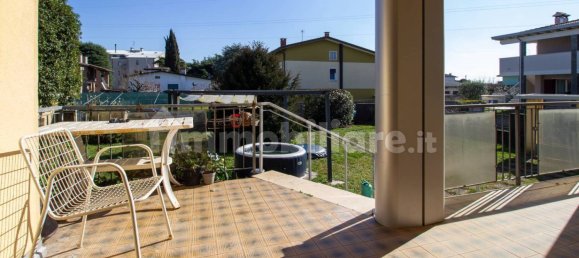 6 Schlafzimmer Villa in Pordenone, Italy, Nr. 198139 10