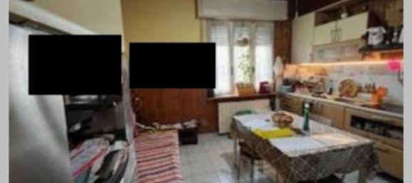 Villa de 4 divisões em Mortara, Italy N.º 311901 15