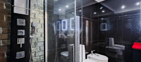 4 Schlafzimmer Doppelhaus in Cascais, Portugal, Nr. 93870 17