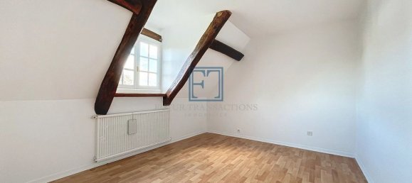 4 bedrooms House in Les Essarts-le-Roi, France No. 291399 11