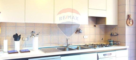 3 bedrooms Apartment in Caserta, Italy No. 344510 10