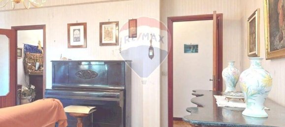 3 bedrooms Apartment in Caserta, Italy No. 344510 4