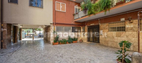 1 chambre Appartement à Rome, Italy No. 352943 18