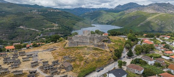 Дом с 5 спальнями в Линдозу, Португалия № 354597 3