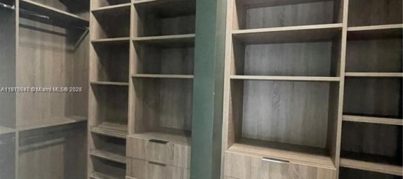 Propriedade comercial T3 em Miami, EUA N.º 615110 17