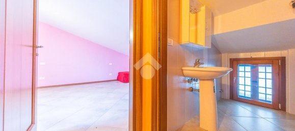 2 bedrooms Apartment in Rome, Italy No. 57346 16