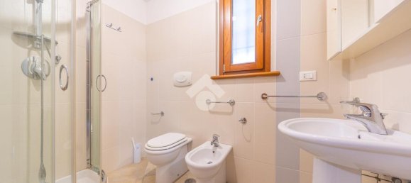 2 bedrooms Apartment in Rome, Italy No. 57346 12