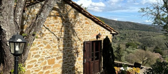 Casa de 4 dormitorios en Cortona, Italy No. 275 6