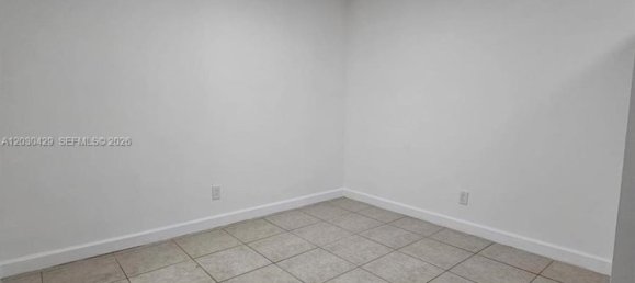 3 chambres propriété commerciale à louer à Miami, Miami-Dade, Florida, USA № 615019 12