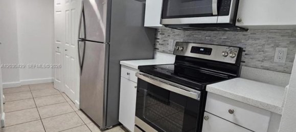 3 chambres propriété commerciale à louer à Miami, Miami-Dade, Florida, USA № 615019 9