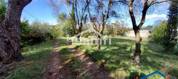 Grundstück in Saint-Julien-les-Rosiers, France 800m², Nr. 345121 4