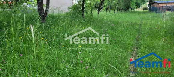 Grundstück in Saint-Julien-les-Rosiers, France 800m², Nr. 345121 2