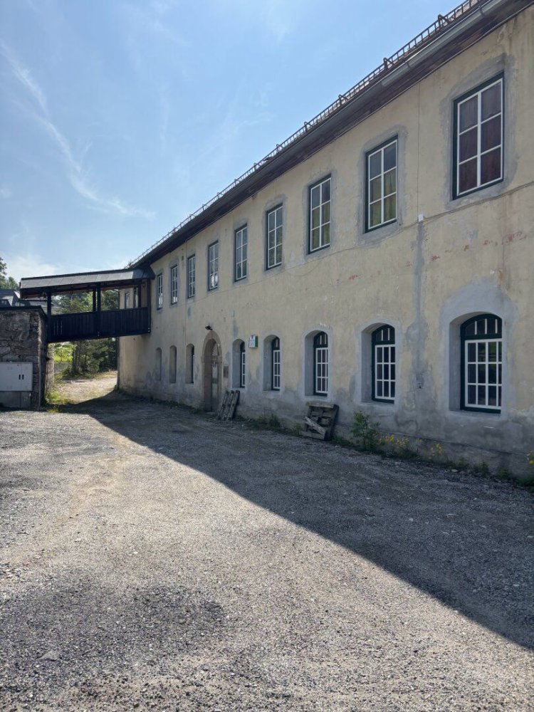 Gewerbliche Immobilie in Bad Bleiberg, Austria 260m², Nr. 128207
