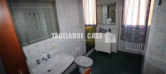 Apartamento de 5 habitaciónes en Bresso, Italy No. 65919 34