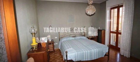 Apartamento de 5 habitaciónes en Bresso, Italy No. 65919 28