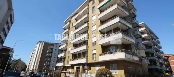 Apartamento de 5 habitaciónes en Bresso, Italy No. 65919 39
