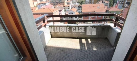 Apartamento de 5 habitaciónes en Bresso, Italy No. 65919 25