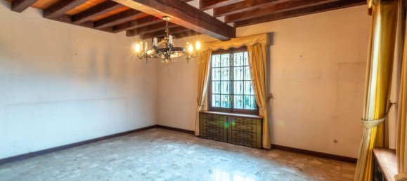 5 bedrooms House in Montbouy, France No. 55625 8