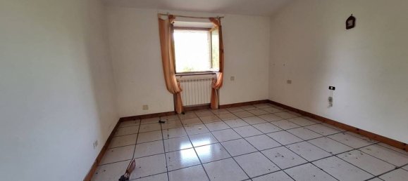 Casa de 4 habitaciónes en San Severino Marche, Italy No. 207684 13