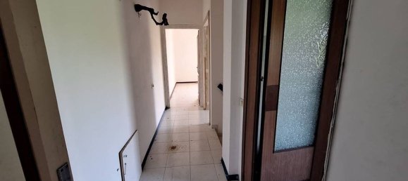 Casa de 4 habitaciónes en San Severino Marche, Italy No. 207684 9