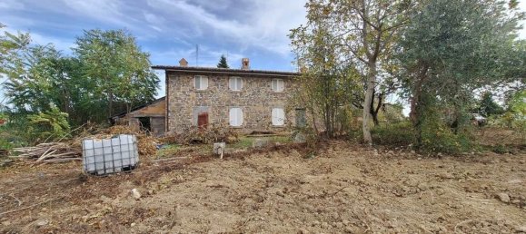 Casa de 4 habitaciónes en San Severino Marche, Italy No. 207684 21