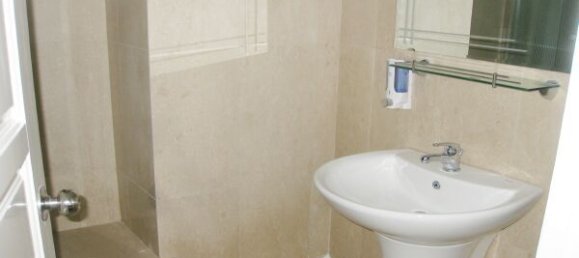 3 bedrooms Apartment in Tay Ho, Vietnam No. 6037 8