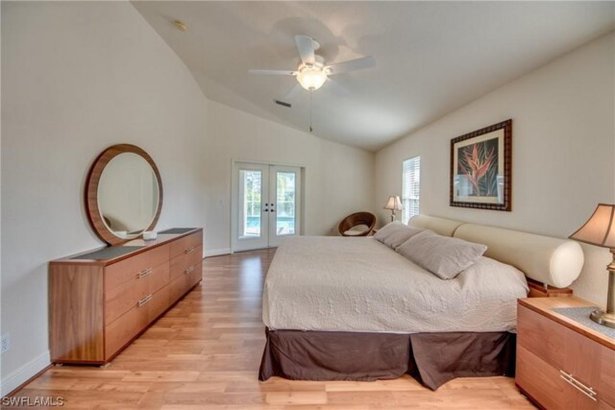 4 bedrooms House in Cape Coral, USA No. 383834