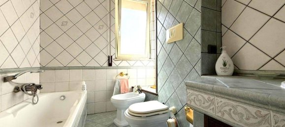 Apartamento de 5 dormitorios en Palermo, Italy No. 359097 31