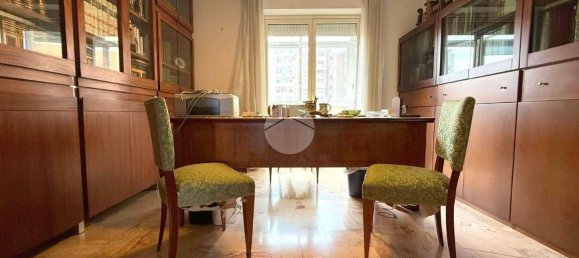 Apartamento de 5 dormitorios en Palermo, Italy No. 359097 22