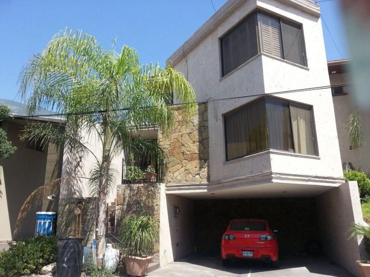 Casa de 3 dormitorios en Nuevo León, Mexico No. 181677