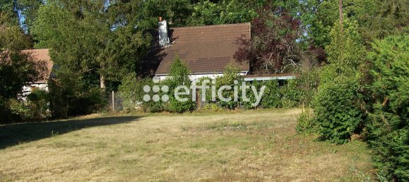 418m² Land in Saint-Piat, France No. 239733 7