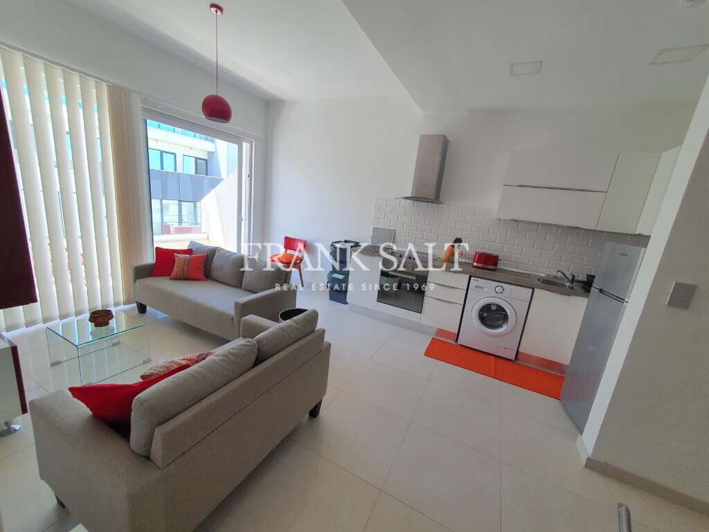 Apartamento de 2 dormitorios en Swieqi, Malta No. 4325