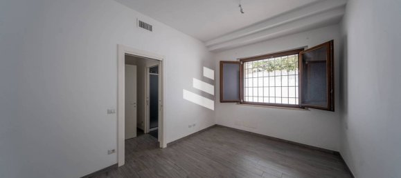 2 bedrooms Apartment in Rome, Italy No. 297487 6