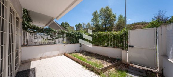 2 bedrooms Apartment in Rome, Italy No. 297487 3